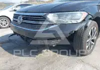 2022 Volkswagen Jetta фото