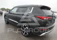 2023 Mitsubishi OUTLANDER photo