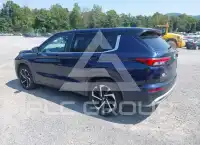 2023 Mitsubishi OUTLANDER фото