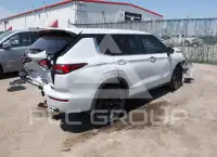 2023 Mitsubishi OUTLANDER фото