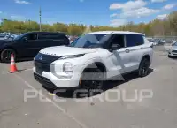 2023 Mitsubishi OUTLANDER фото