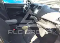 2023 Mitsubishi OUTLANDER фото