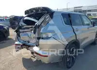 2023 Mitsubishi OUTLANDER фото