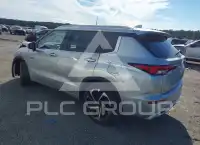 2023 Mitsubishi OUTLANDER фото