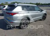 2023 Mitsubishi OUTLANDER фото