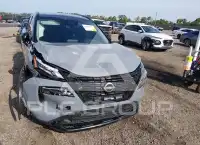 2023 Nissan ROGUE photo