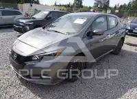 2023 Nissan LEAF photo