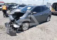 2023 Nissan LEAF фото