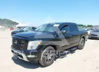 2023 Nissan TITAN фото