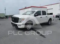2023 Nissan TITAN фото