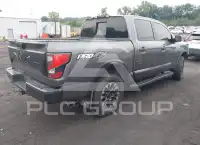 2023 Nissan TITAN фото