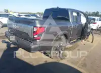 2023 Nissan TITAN фото