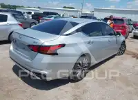 2023 Nissan ALTIMA photo