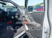 2023 Nissan FRONTIER photo