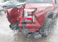 2023 Nissan FRONTIER фото