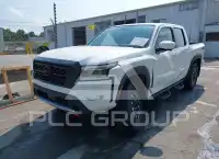 2023 Nissan FRONTIER photo