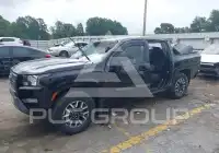 2023 Nissan FRONTIER фото