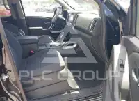 2023 Nissan FRONTIER photo