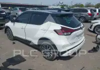 2023 Nissan KICKS фото