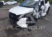 2023 Nissan KICKS фото