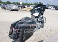2023 Harley-Davidson FLHX фото