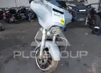 2023 Harley-Davidson FLHX photo