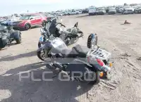 2023 Kawasaki VN900 фото