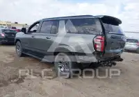 2023 Chevrolet Suburan фото