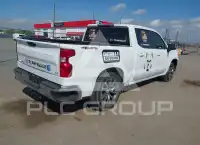 2023 Chevrolet Silverado фото