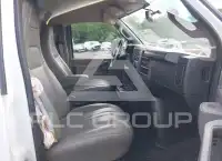 2023 Chevrolet Express photo
