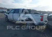 2023 Chevrolet Silverado фото