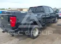 2023 Chevrolet Silverado фото