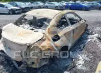 2023 BMW 230 фото