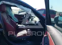 2023 BMW 330 фото