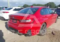 2023 BMW 330 фото
