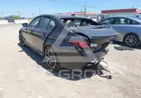 2023 BMW 530 фото