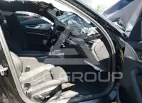 2023 BMW 540 фото