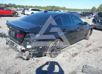 2023 BMW 540 фото