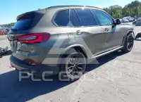 2023 BMW X5 фото
