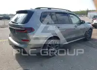 2023 BMW X7 photo