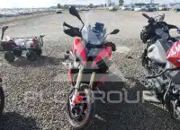 2023 BMW S1000 фото