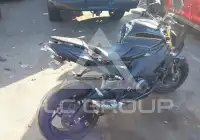 2023 Suzuki GSX-S фото