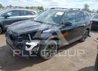 2023 Subaru Forester фото