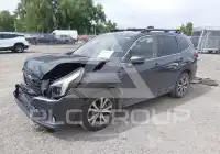 2023 Subaru Forester photo