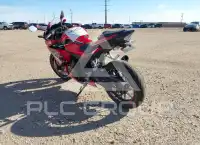 2023 Honda CBR500 фото