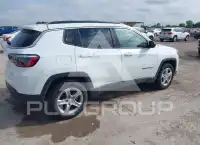2023 Jeep COMPASS фото