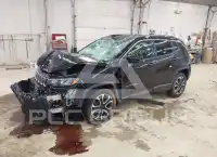 2023 Jeep COMPASS photo