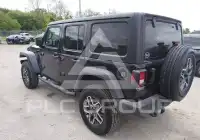 2023 Jeep WRANGLER фото