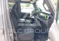 2023 Jeep WRANGLER фото