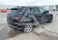 2023 Jeep Grand Cherokee фото